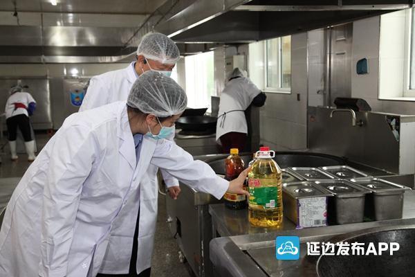 延吉市市场监督管理局多措并举保障中高考期间餐饮服务食品安全